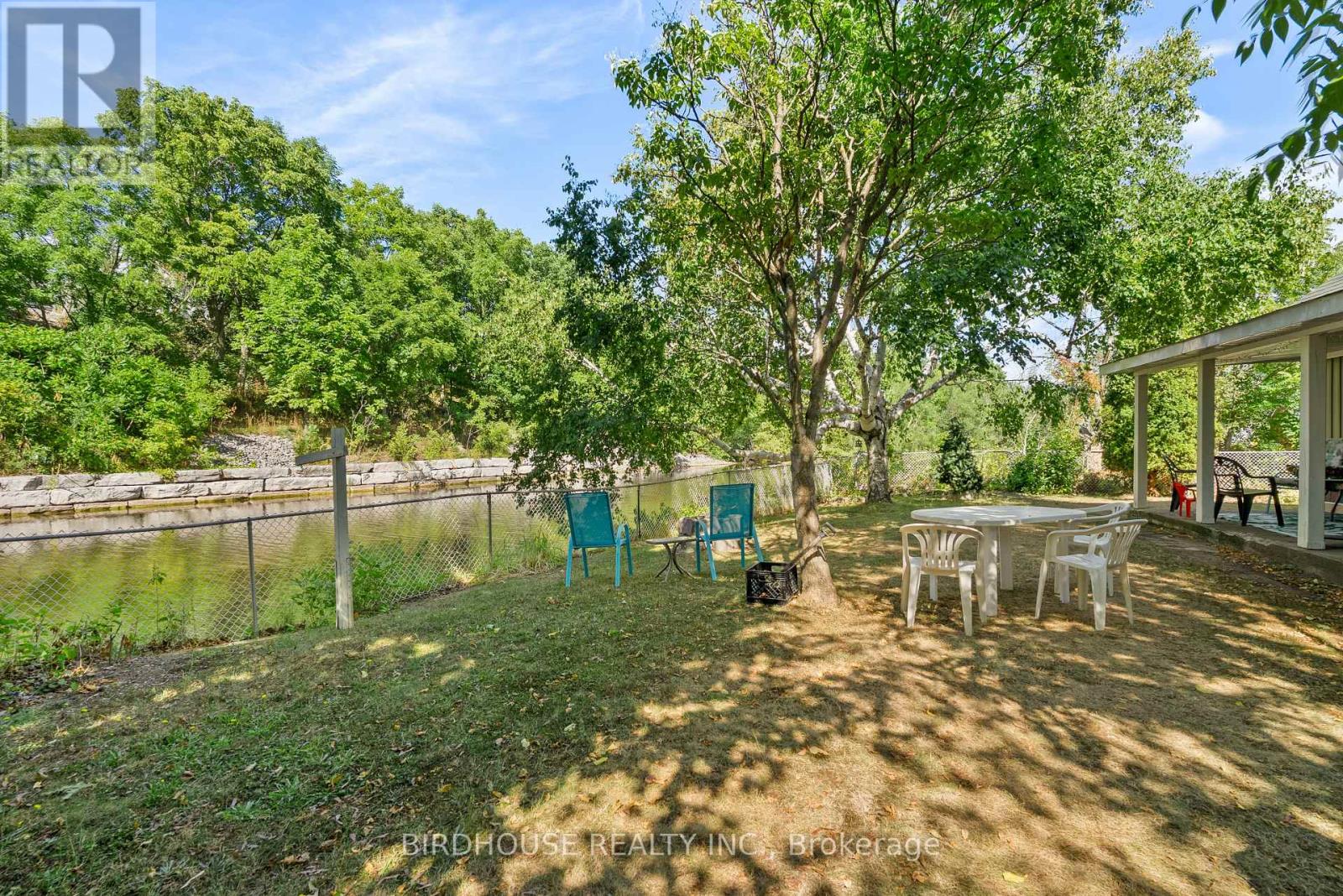 70 Ridout Street, Kawartha Lakes, Ontario  K9V 2B8 - Photo 37 - X12565910