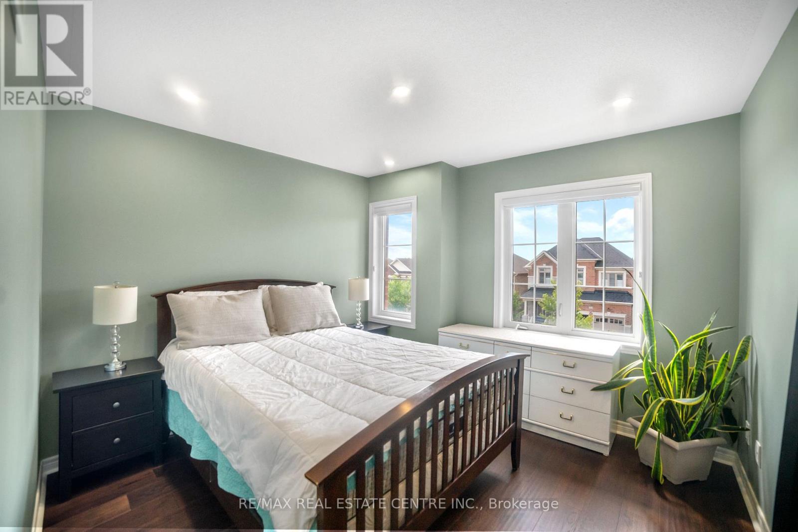 1106 Cactus Crescent, Pickering, Ontario  L1X 0G9 - Photo 30 - E12527938