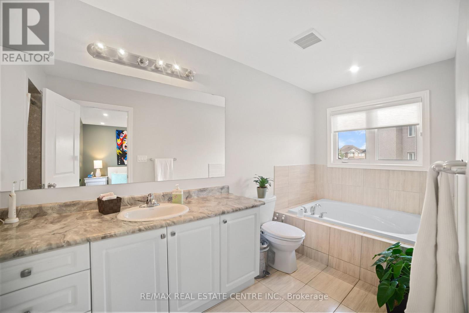 1106 Cactus Crescent, Pickering, Ontario  L1X 0G9 - Photo 28 - E12527938