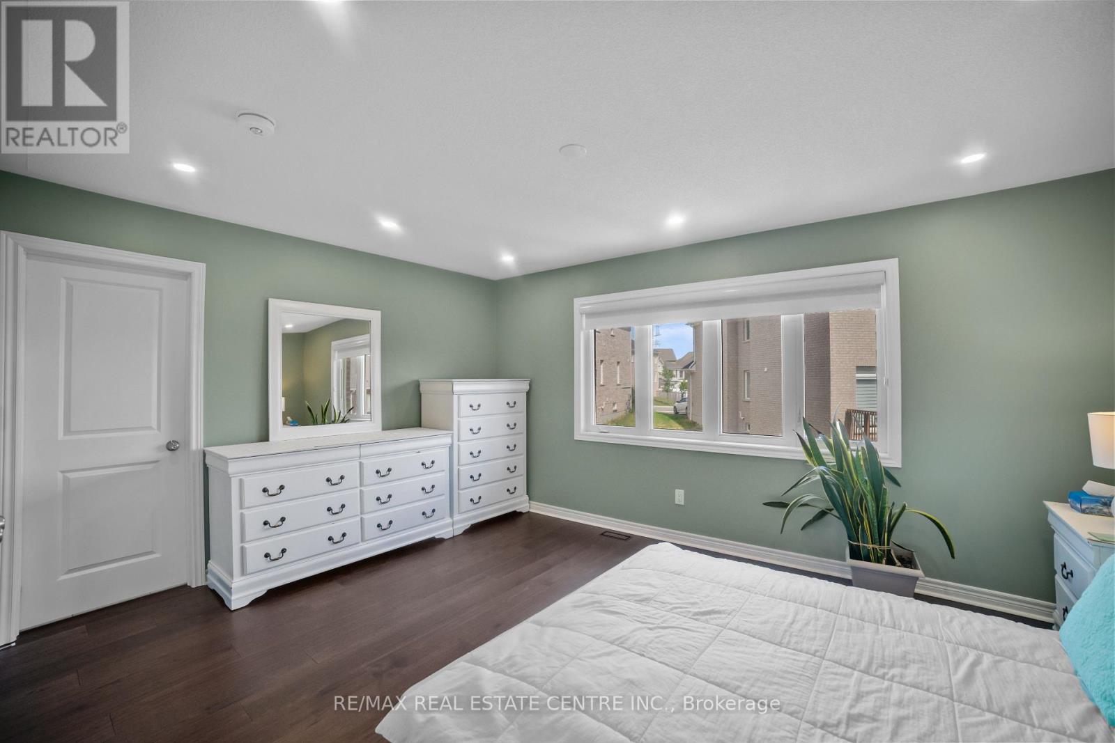 1106 Cactus Crescent, Pickering, Ontario  L1X 0G9 - Photo 23 - E12527938