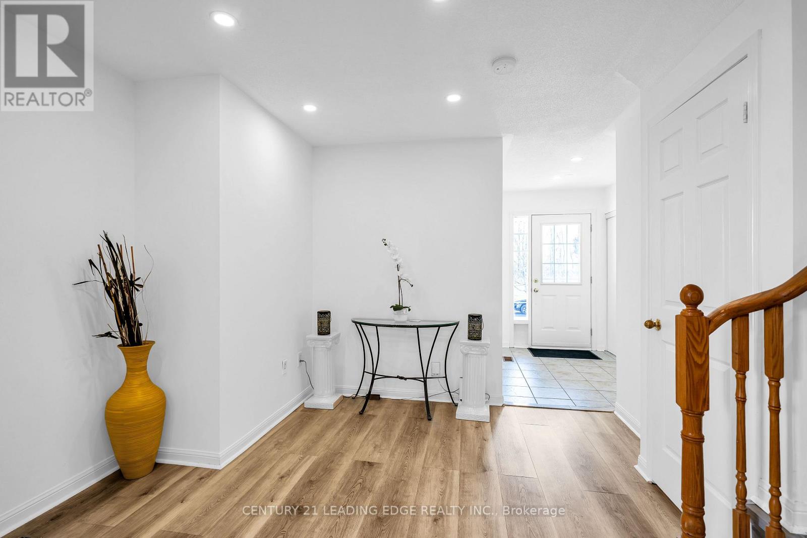 332 Swindells Street, Clarington, Ontario  L1C 5G9 - Photo 3 - E12564434