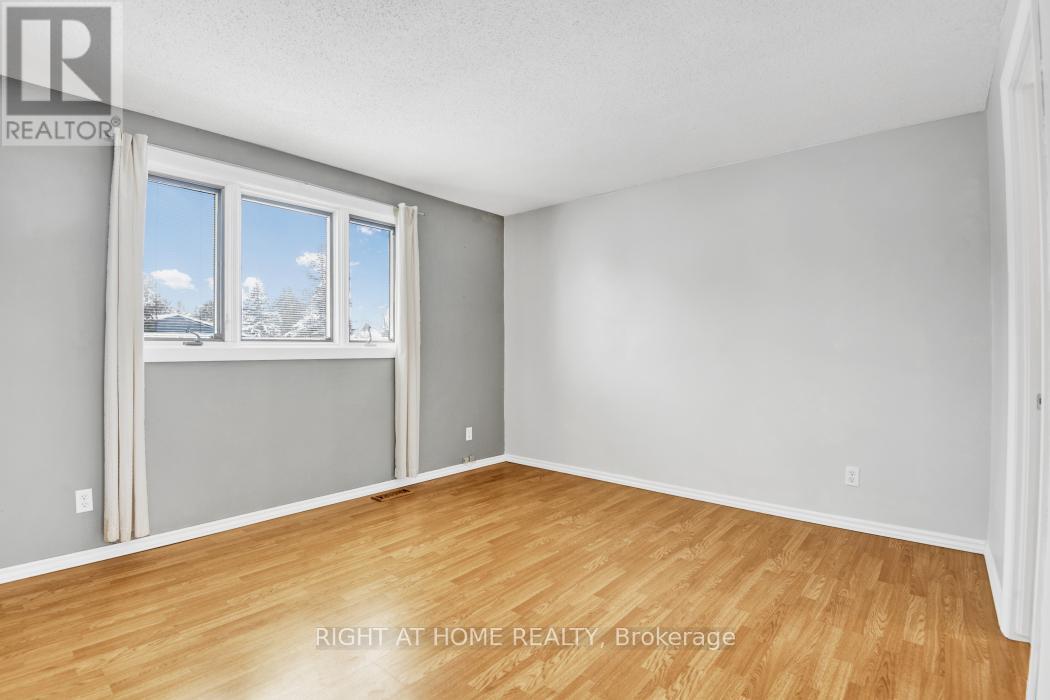 52 Ventnor Way, Ottawa, Ontario  K2J 1M3 - Photo 13 - X12565930