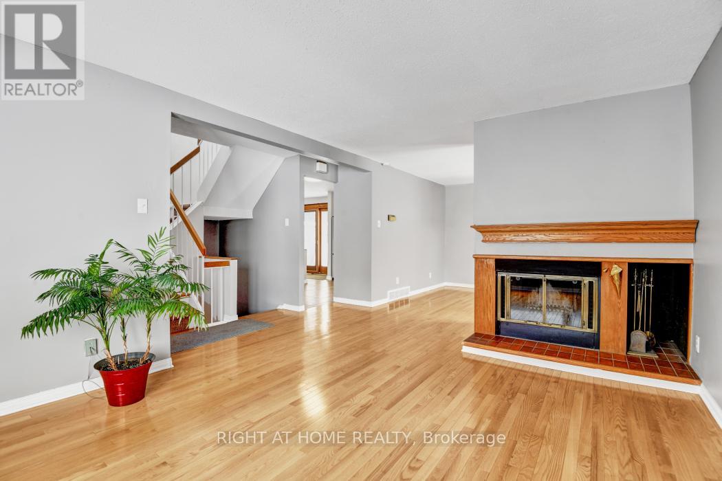 52 Ventnor Way, Ottawa, Ontario  K2J 1M3 - Photo 6 - X12565930