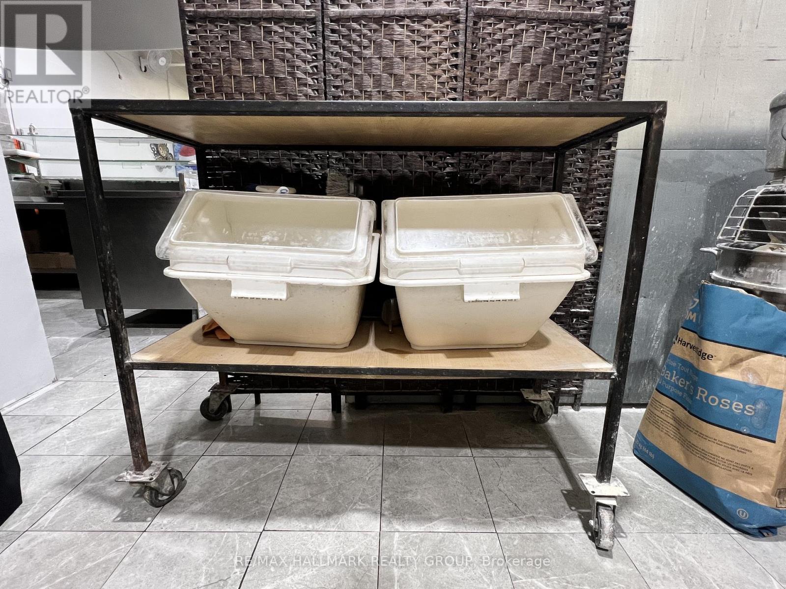 10 - 462 Hazeldean Road, Ottawa, Ontario  K2L 1V3 - Photo 7 - X12565954