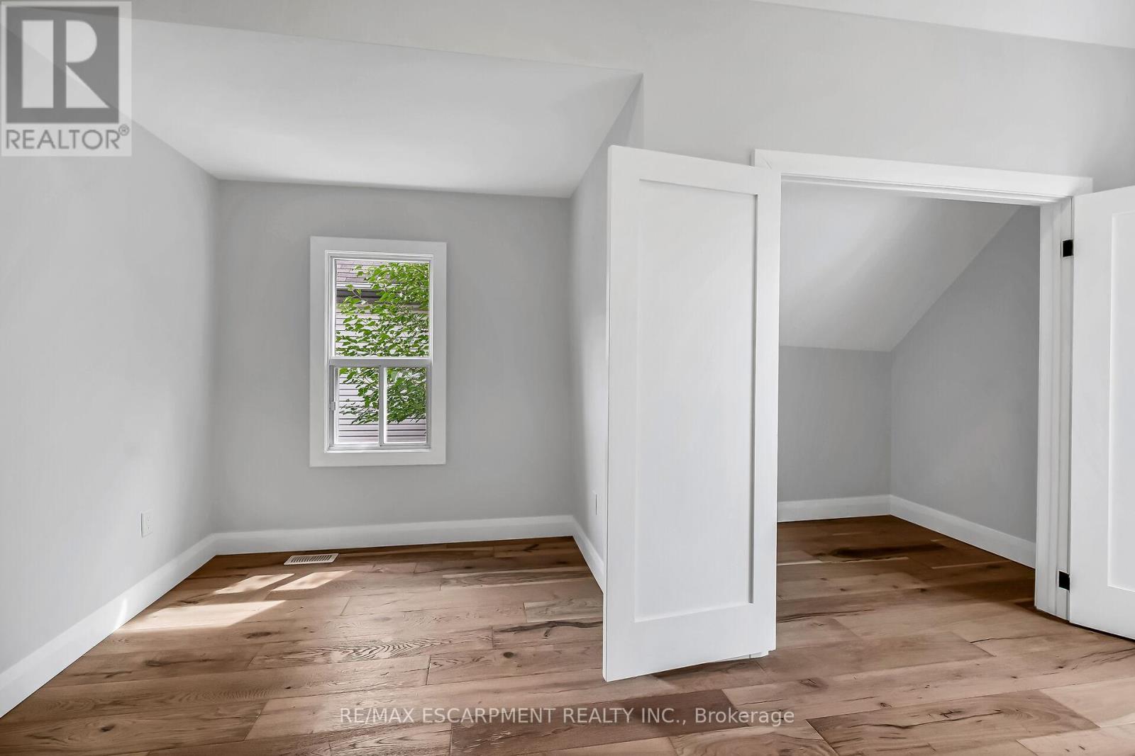 193 Glendale Avenue N, Hamilton, Ontario  L8L 7K2 - Photo 26 - X12565692