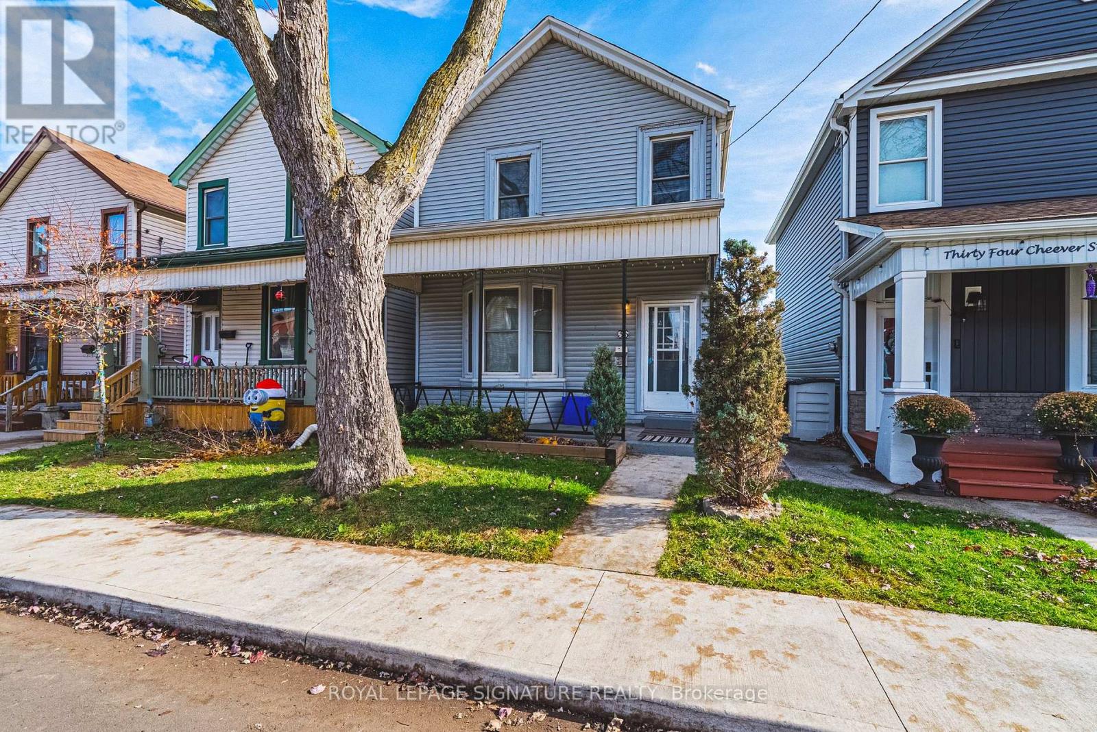 36 CHEEVER STREET, Hamilton, Ontario