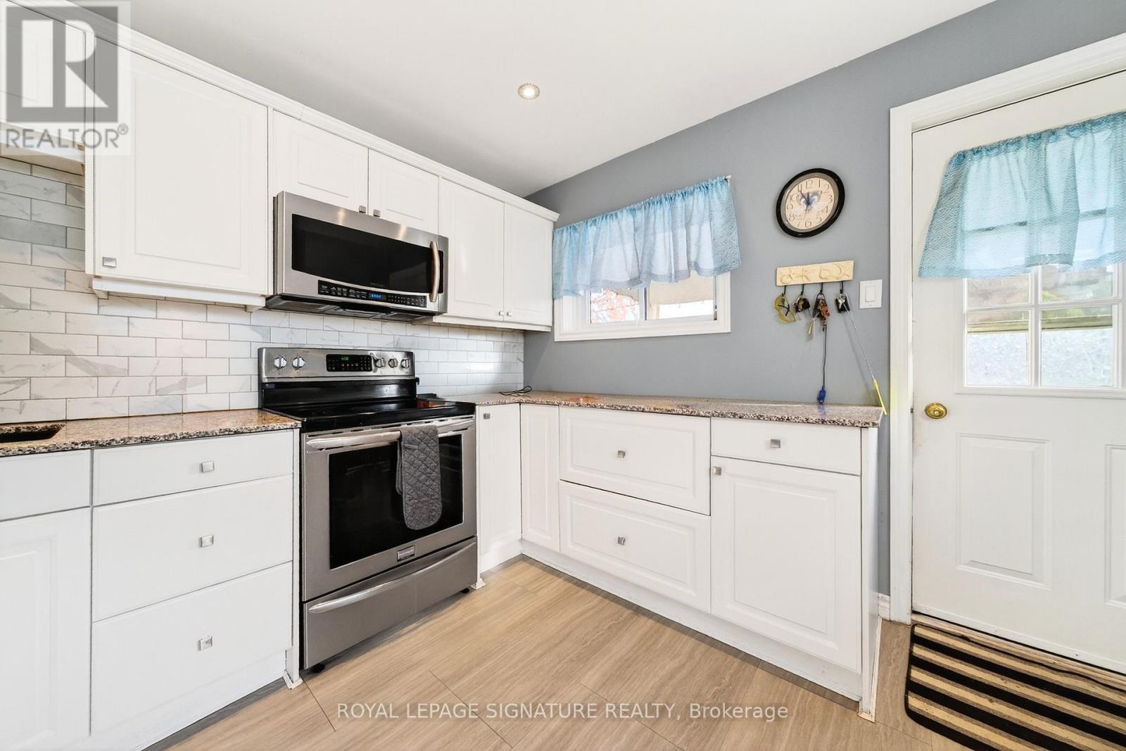 36 Cheever Street, Hamilton, Ontario  L8L 5R7 - Photo 4 - X12565696