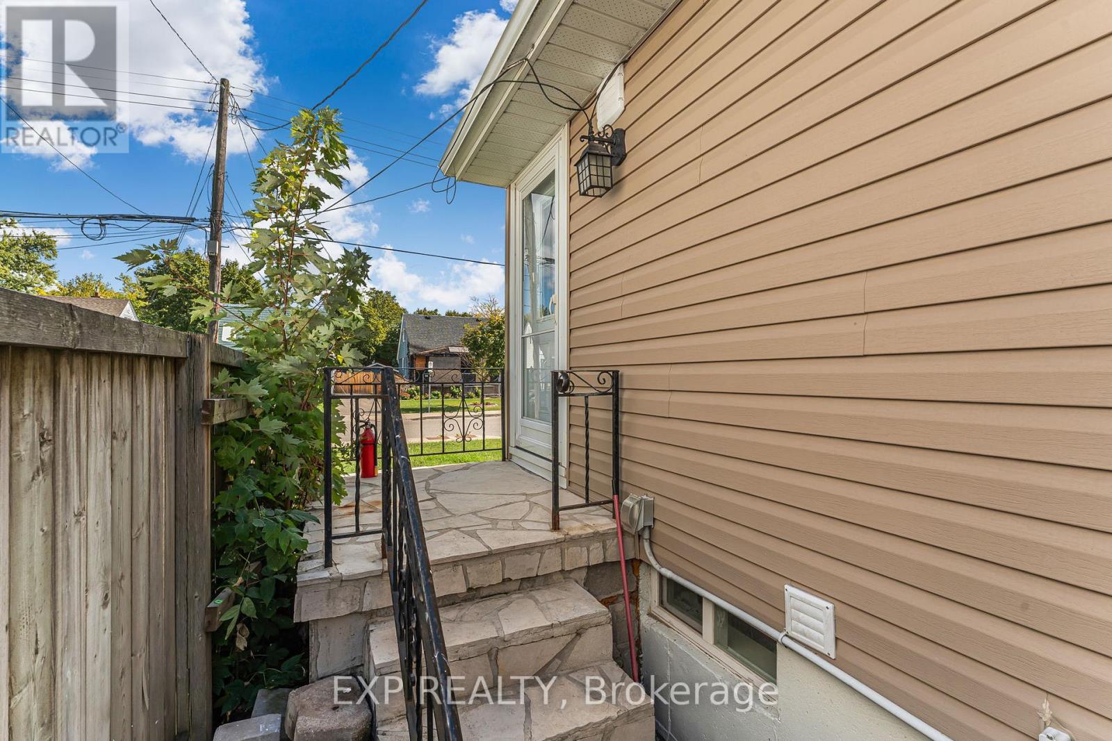 237 Adair Avenue N, Hamilton, Ontario  L8H 6B3 - Photo 40 - X12565706
