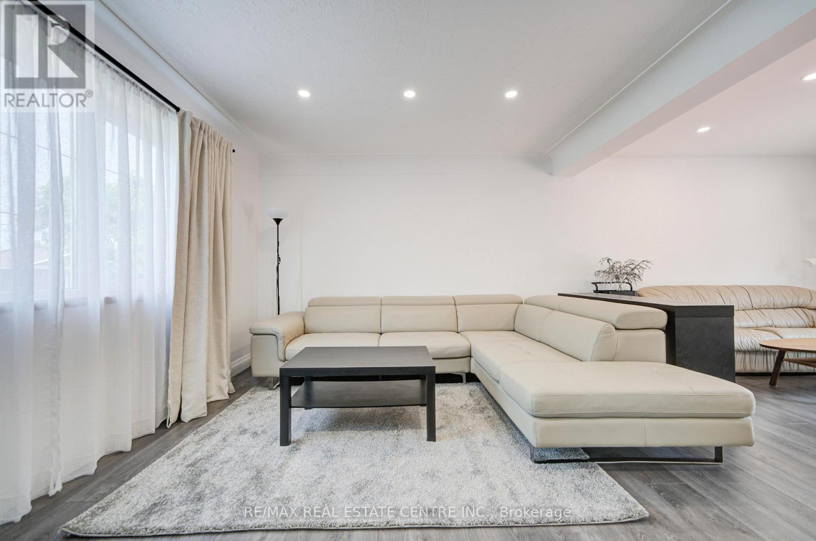 272 Grantham Avenue, St. Catharines, Ontario  L2M 4Z9 - Photo 12 - X12565774