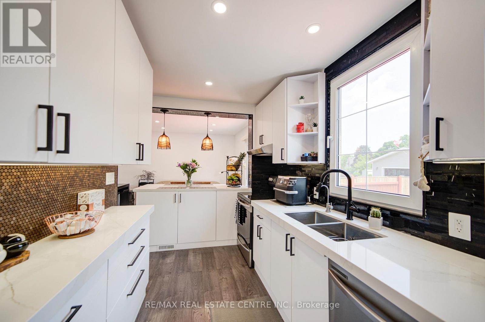 272 Grantham Avenue, St. Catharines, Ontario  L2M 4Z9 - Photo 23 - X12565774