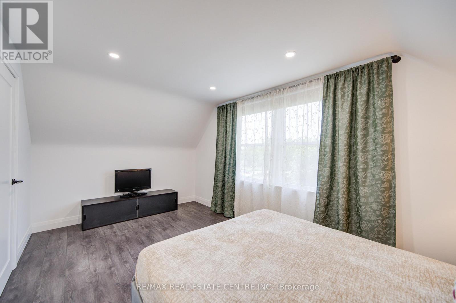 272 Grantham Avenue, St. Catharines, Ontario  L2M 4Z9 - Photo 30 - X12565774