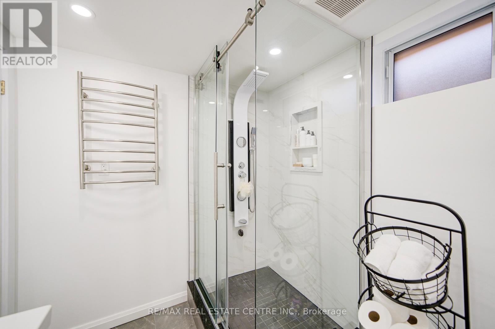 272 Grantham Avenue, St. Catharines, Ontario  L2M 4Z9 - Photo 35 - X12565774