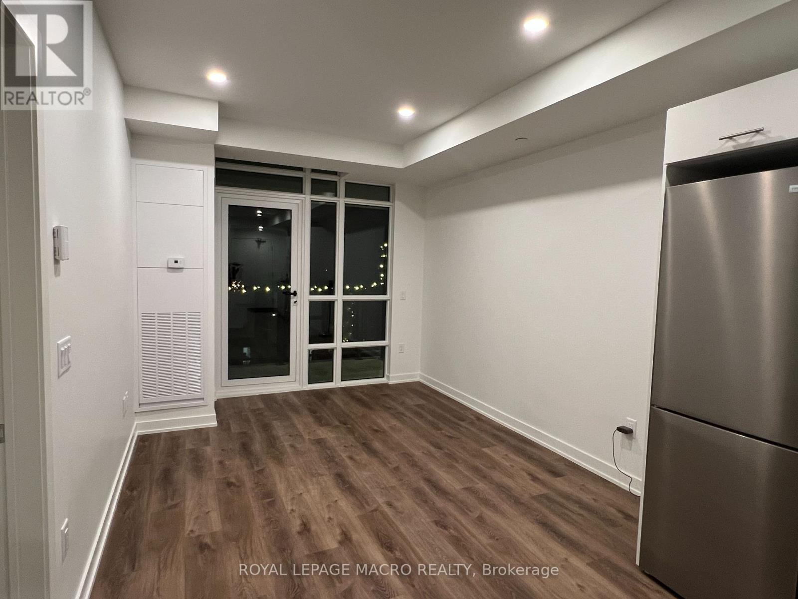 401 - 461 Green Road, Hamilton, Ontario  L8E 5B4 - Photo 7 - X12565806