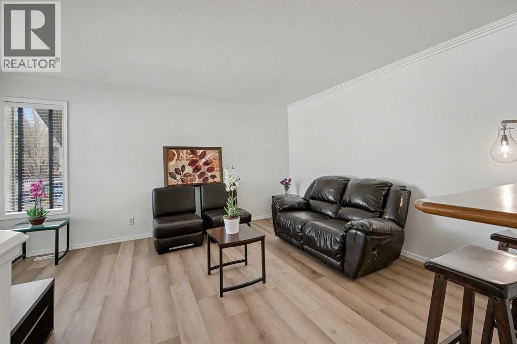 1409 Strathcona Way, Strathmore, Alberta  T1P 1S2 - Photo 8 - A2271045