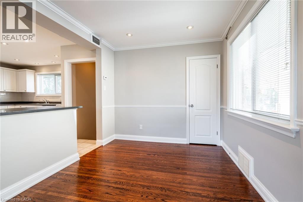 1523 Constance Drive, Oakville, Ontario  L6J 2T8 - Photo 10 - 40785993