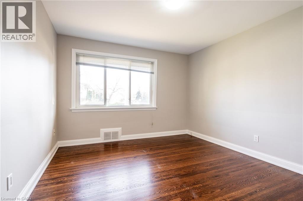 1523 Constance Drive, Oakville, Ontario  L6J 2T8 - Photo 18 - 40785993