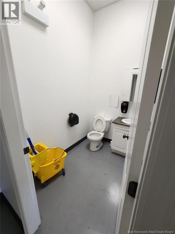 504 Champlain Street, Dieppe, New Brunswick  E1A 1P4 - Photo 13 - NB130413
