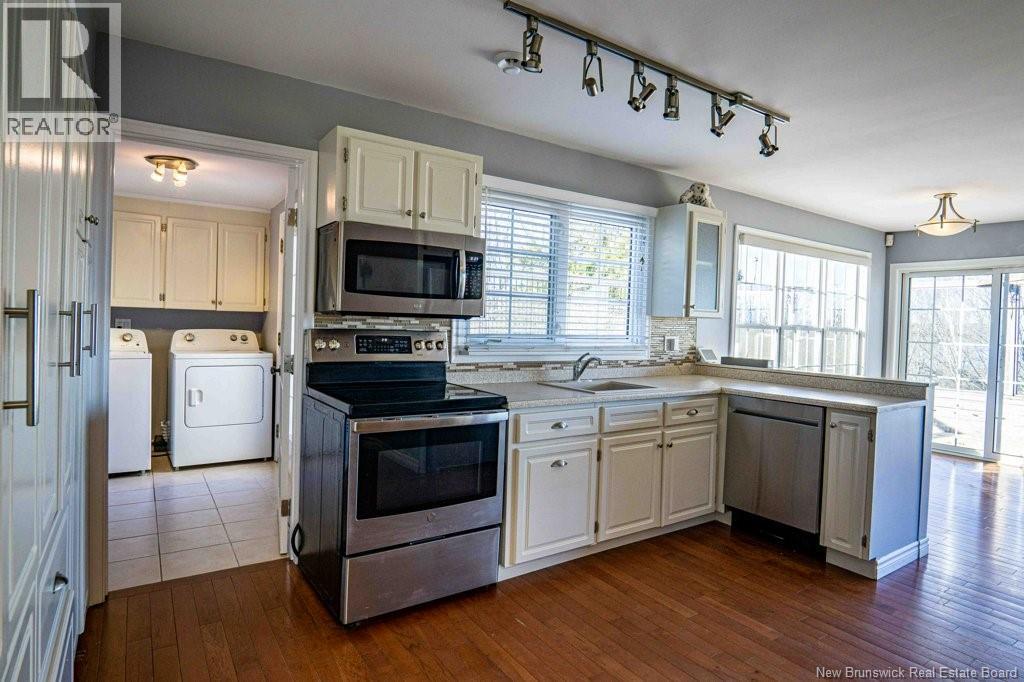 7 Crestline Road, Rothesay, New Brunswick  E2H 1C5 - Photo 6 - NB130393