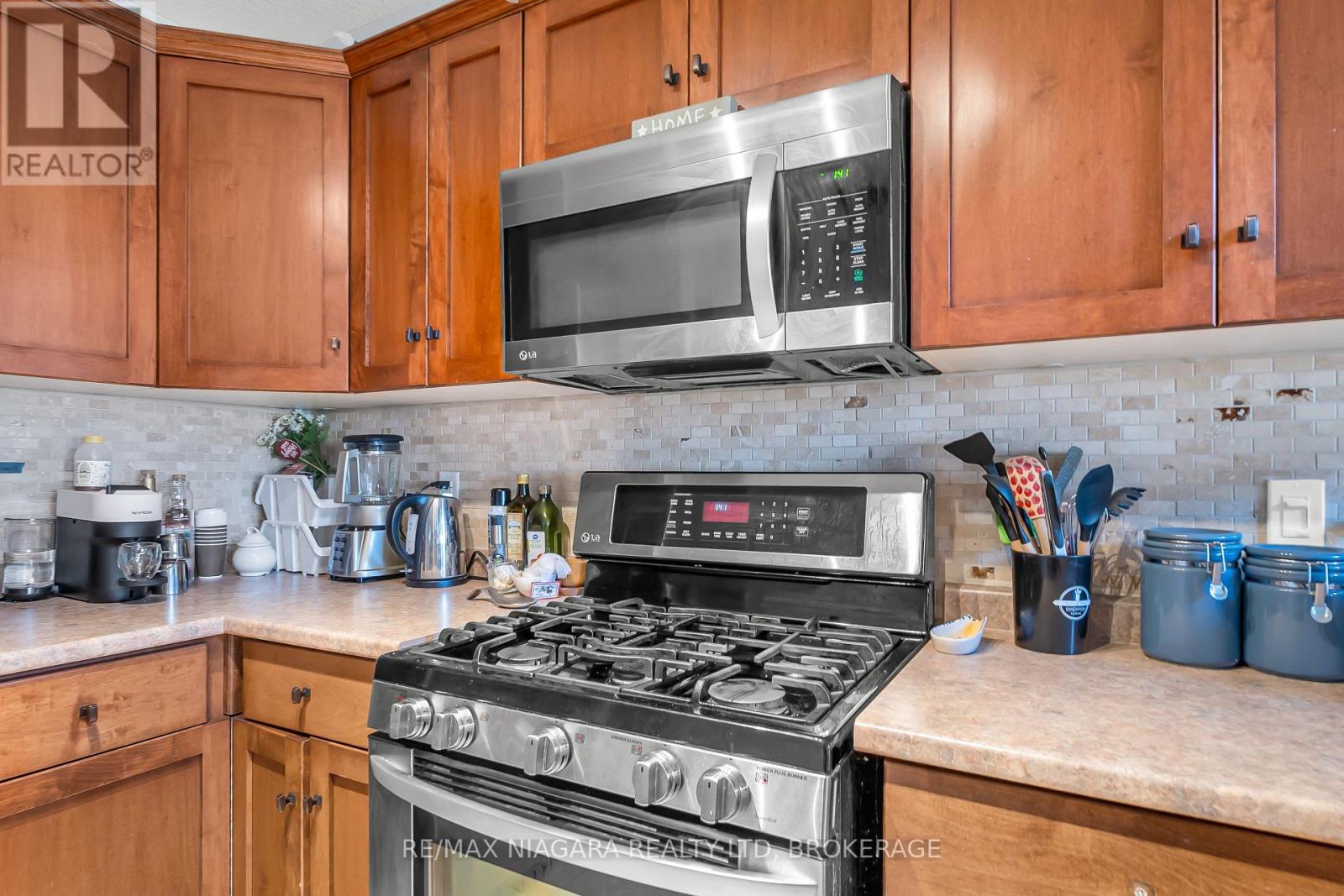 81 - 165 Terraview Crescent, Guelph, Ontario  N1G 5G9 - Photo 12 - X12565848