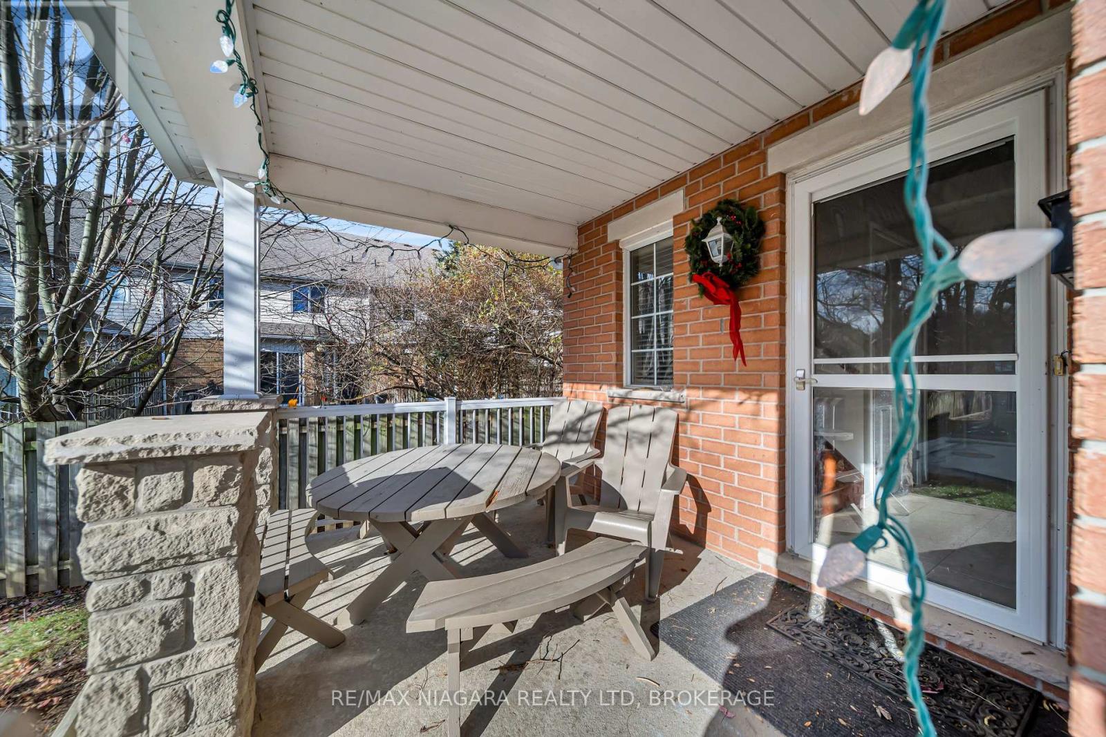 81 - 165 Terraview Crescent, Guelph, Ontario  N1G 5G9 - Photo 3 - X12565848