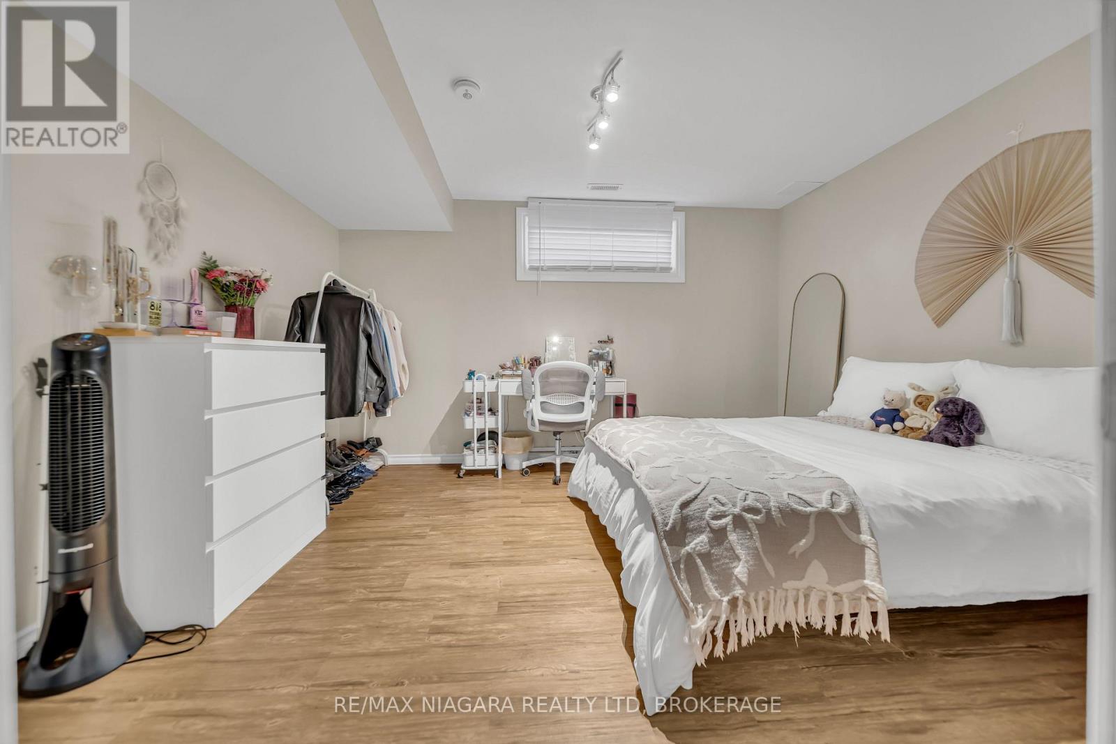 81 - 165 Terraview Crescent, Guelph, Ontario  N1G 5G9 - Photo 32 - X12565848