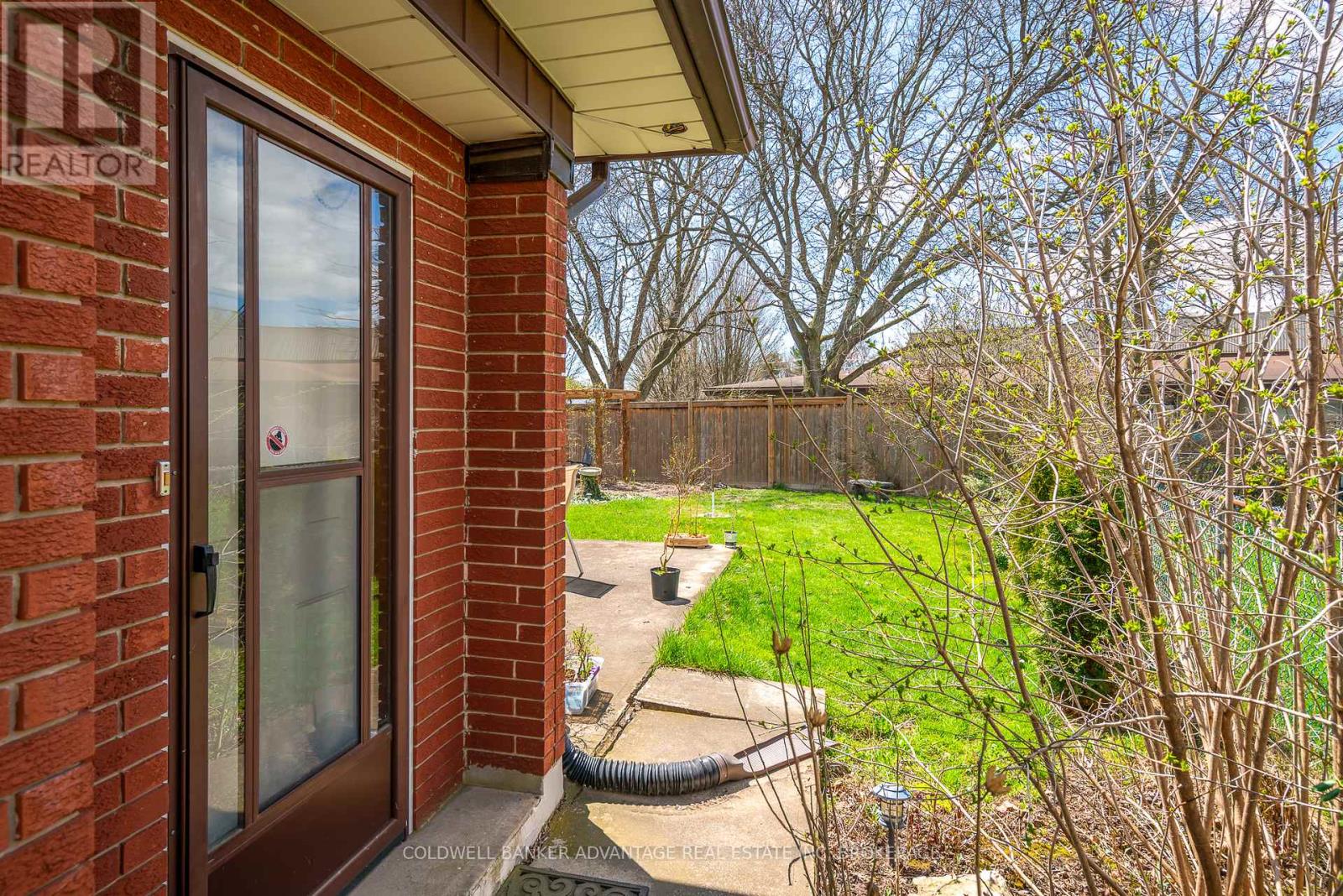 6808 Corwin Crescent, Niagara Falls, Ontario  L2G 2M7 - Photo 7 - X12565878