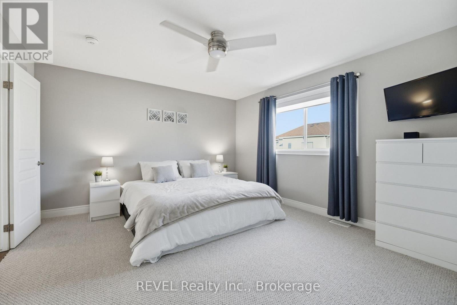 1058 Meadowood Street, Fort Erie, Ontario  L2A 0B9 - Photo 25 - X12565932