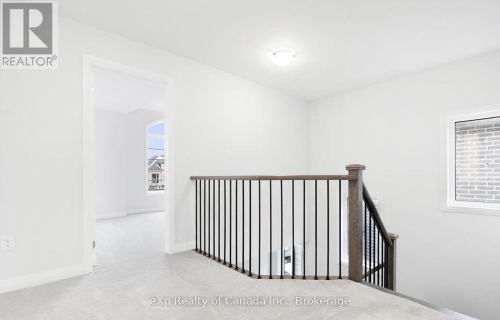 763 Sobeski Avenue, Woodstock, Ontario  N4S 7W2 - Photo 9 - X12565868