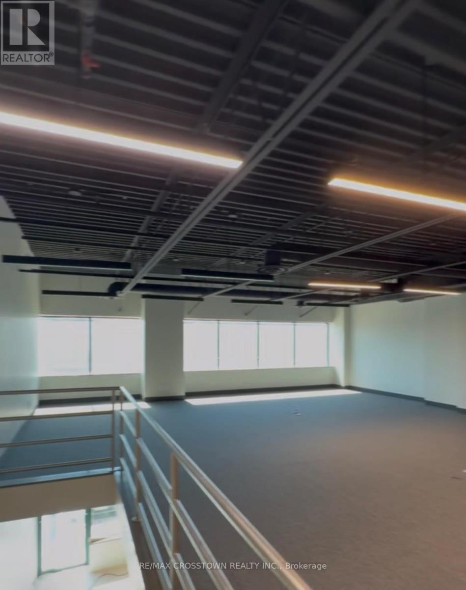 5 - 399 Applewood Crescent, Vaughan, Ontario  L4K 4J3 - Photo 7 - N12411547