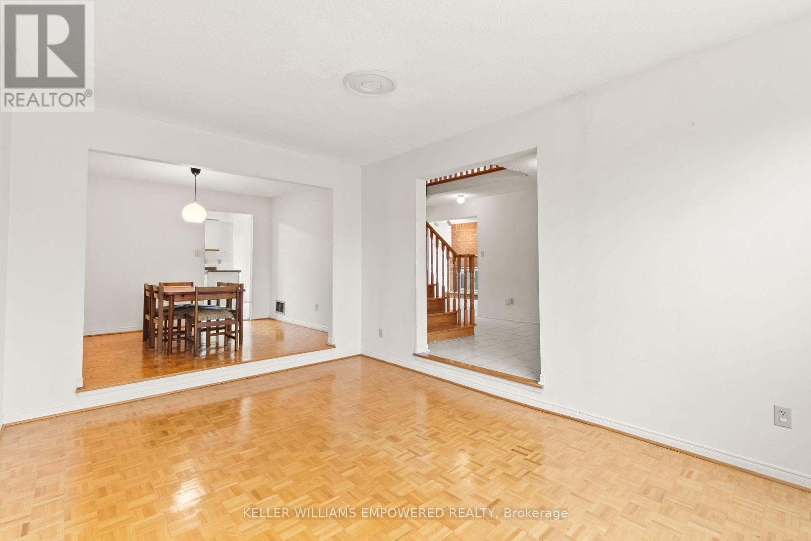 53 Anthony Lane, Vaughan, Ontario  L4K 3L1 - Photo 7 - N12562038