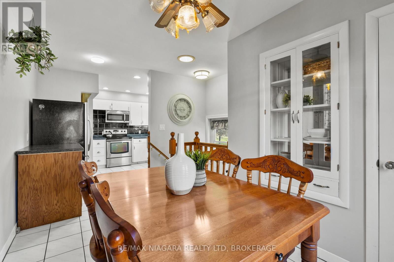 61 Coronation Road W, Port Colborne, Ontario  L3K 3Z5 - Photo 16 - X12565928