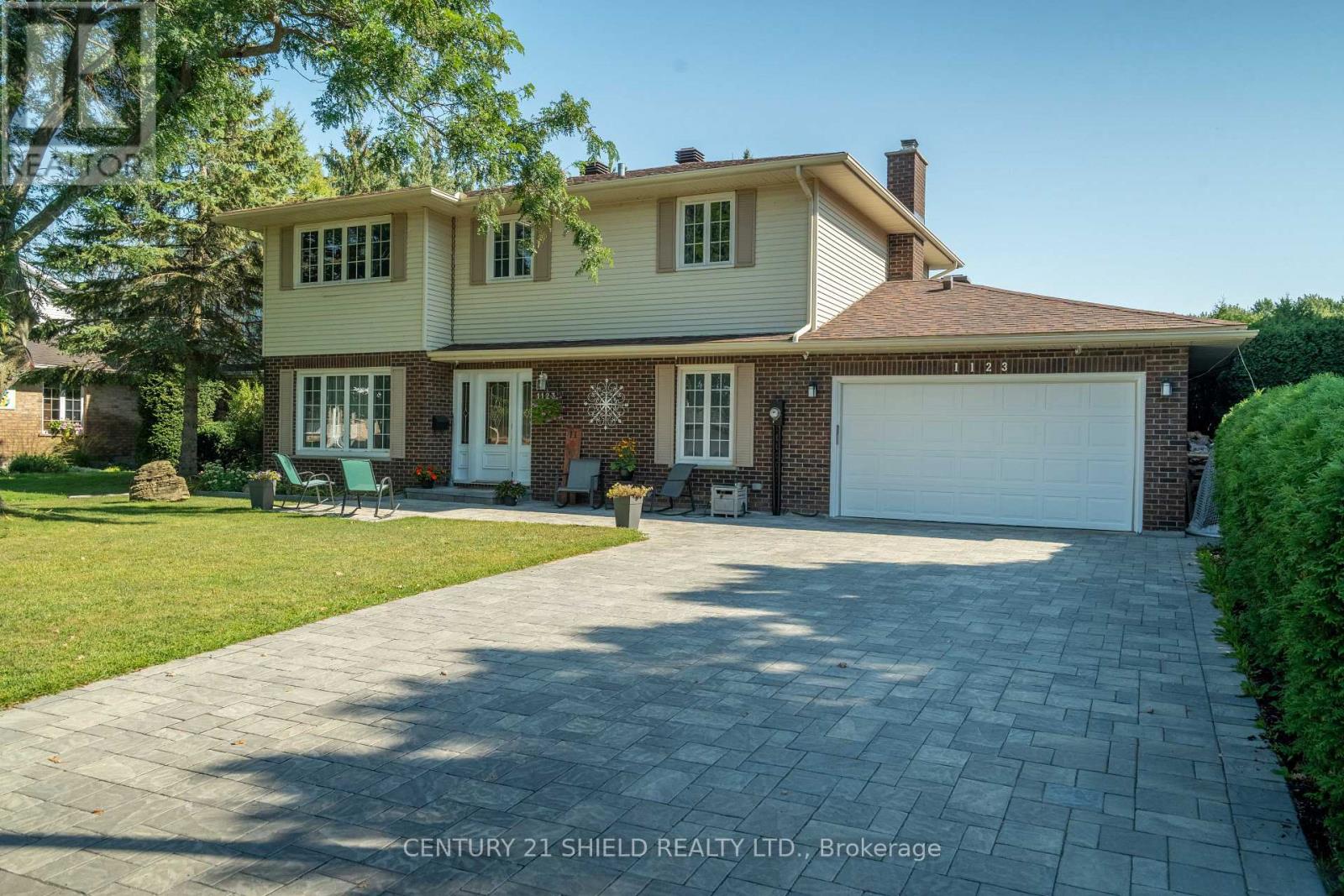 1123 STOKES DRIVE, Cornwall, Ontario