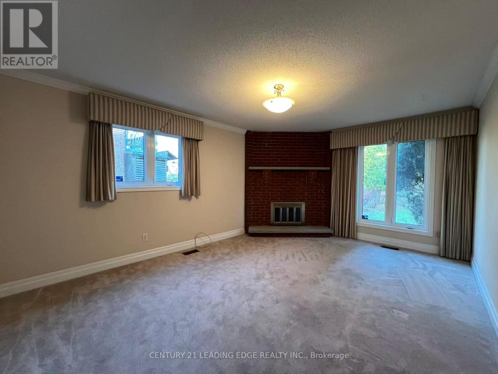 17 Mcphillips Avenue, Markham, Ontario  L3P 1C4 - Photo 9 - N12563400