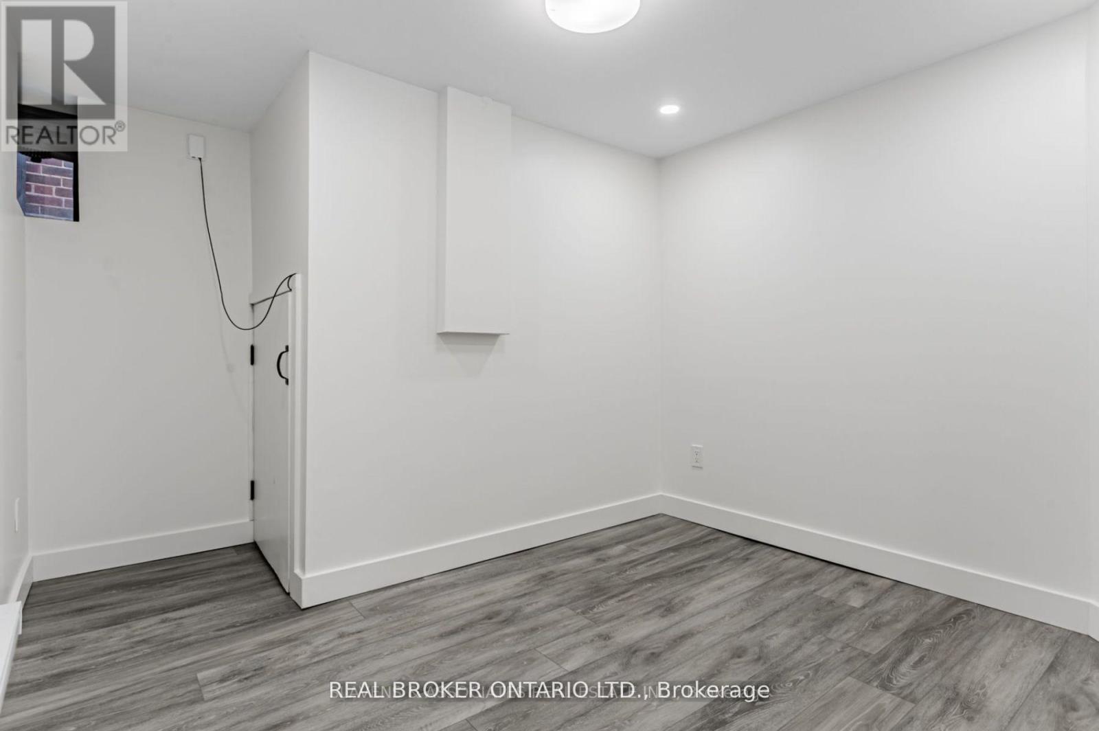 C - 1088 Avenue Road, Toronto, Ontario  M5N 2E2 - Photo 12 - C12565924