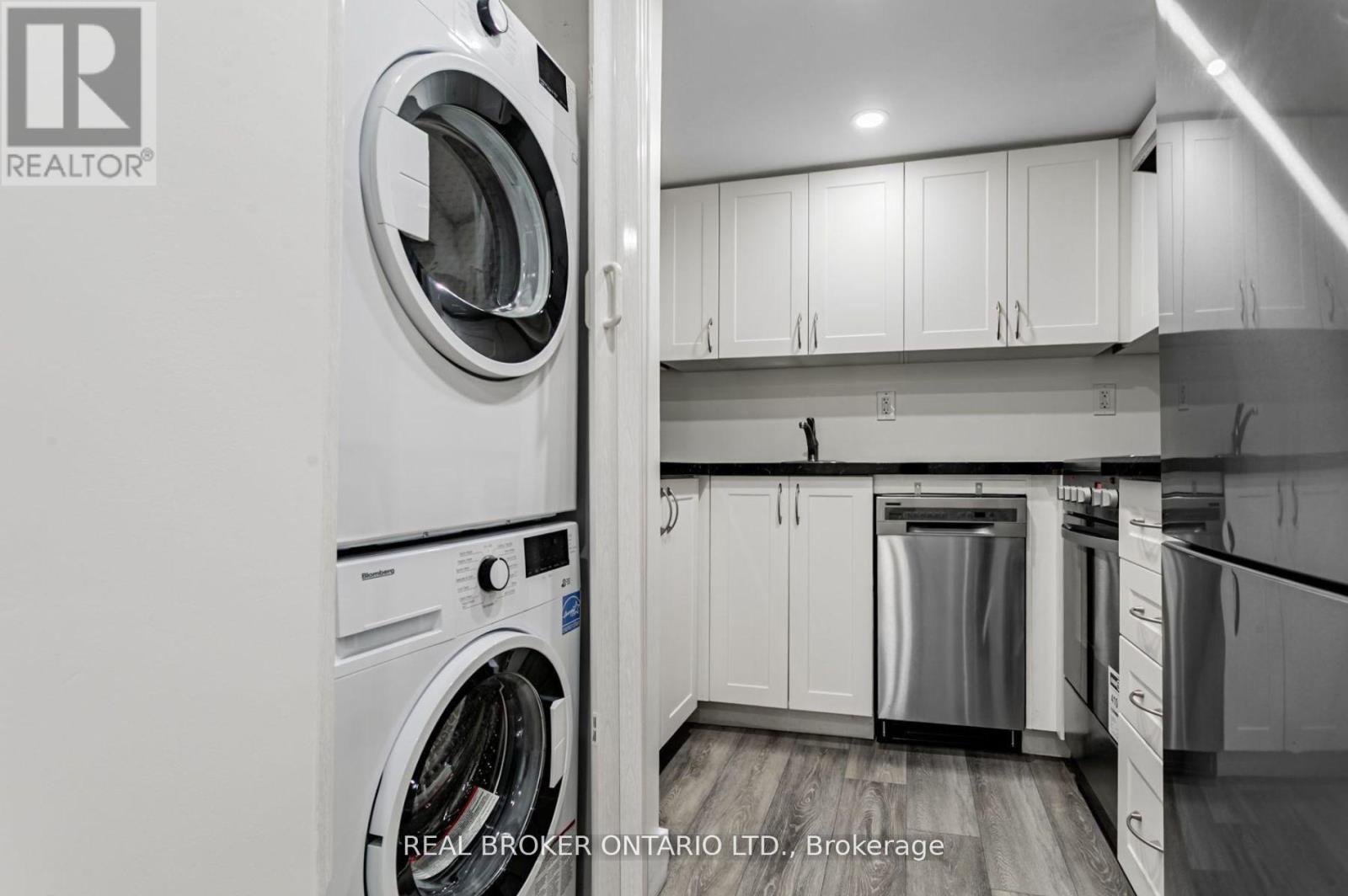 C - 1088 Avenue Road, Toronto, Ontario  M5N 2E2 - Photo 6 - C12565924