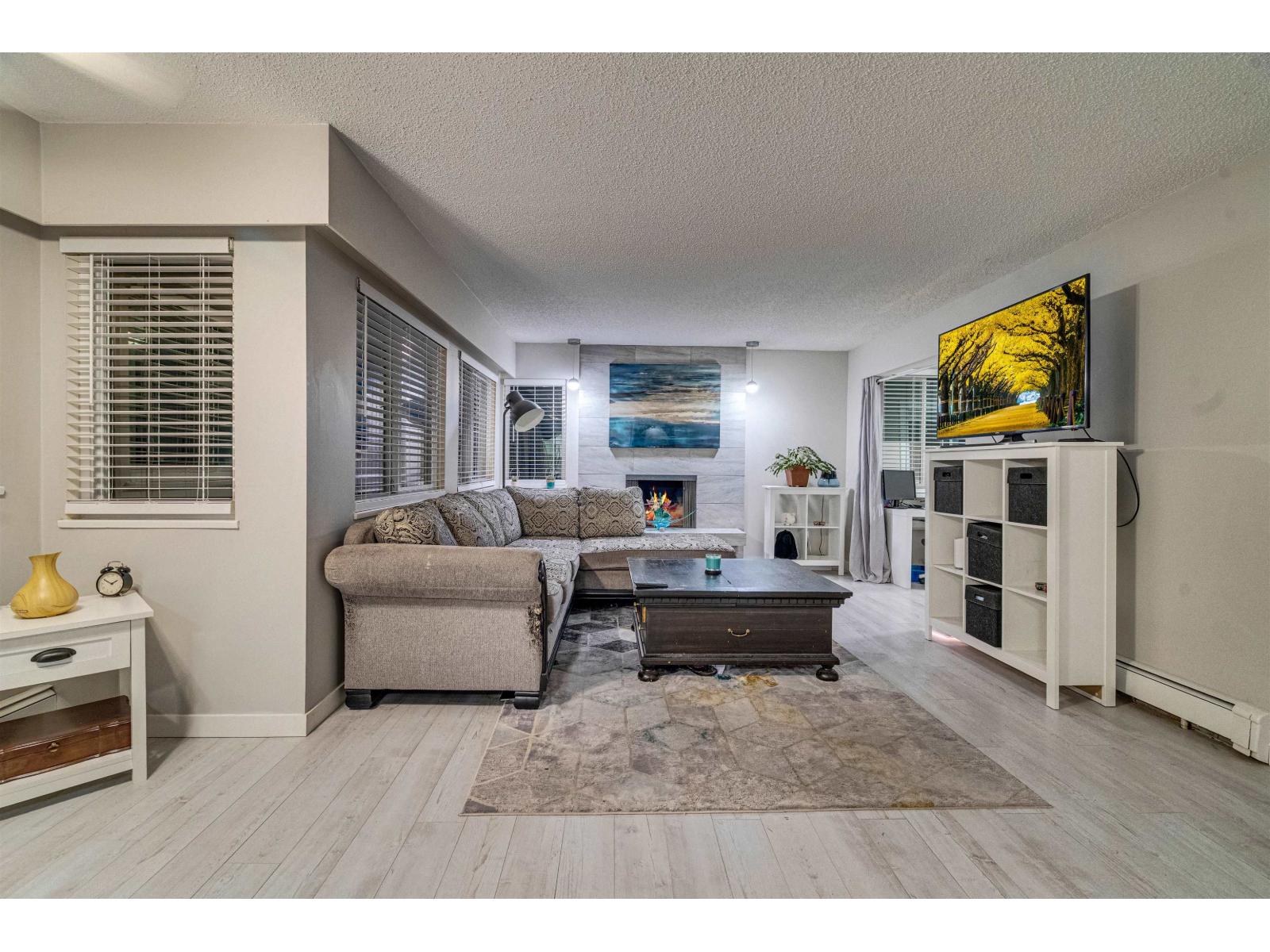 207 1381 Martin Street, White Rock, British Columbia  V4B 3W6 - Photo 6 - R3069114