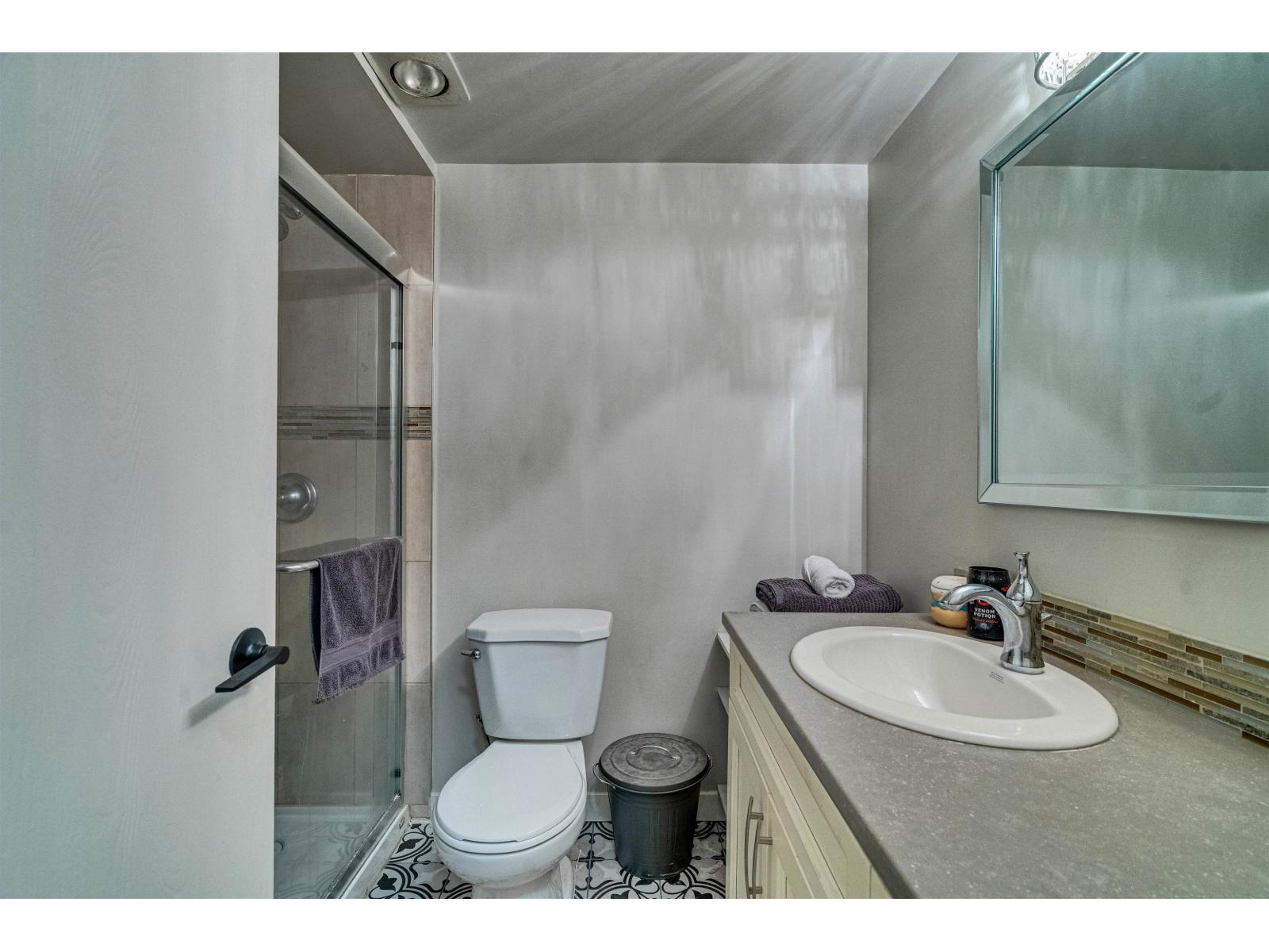 207 1381 Martin Street, White Rock, British Columbia  V4B 3W6 - Photo 21 - R3069114