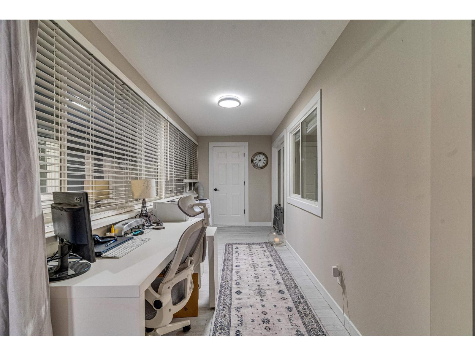 207 1381 Martin Street, White Rock, British Columbia  V4B 3W6 - Photo 13 - R3069114