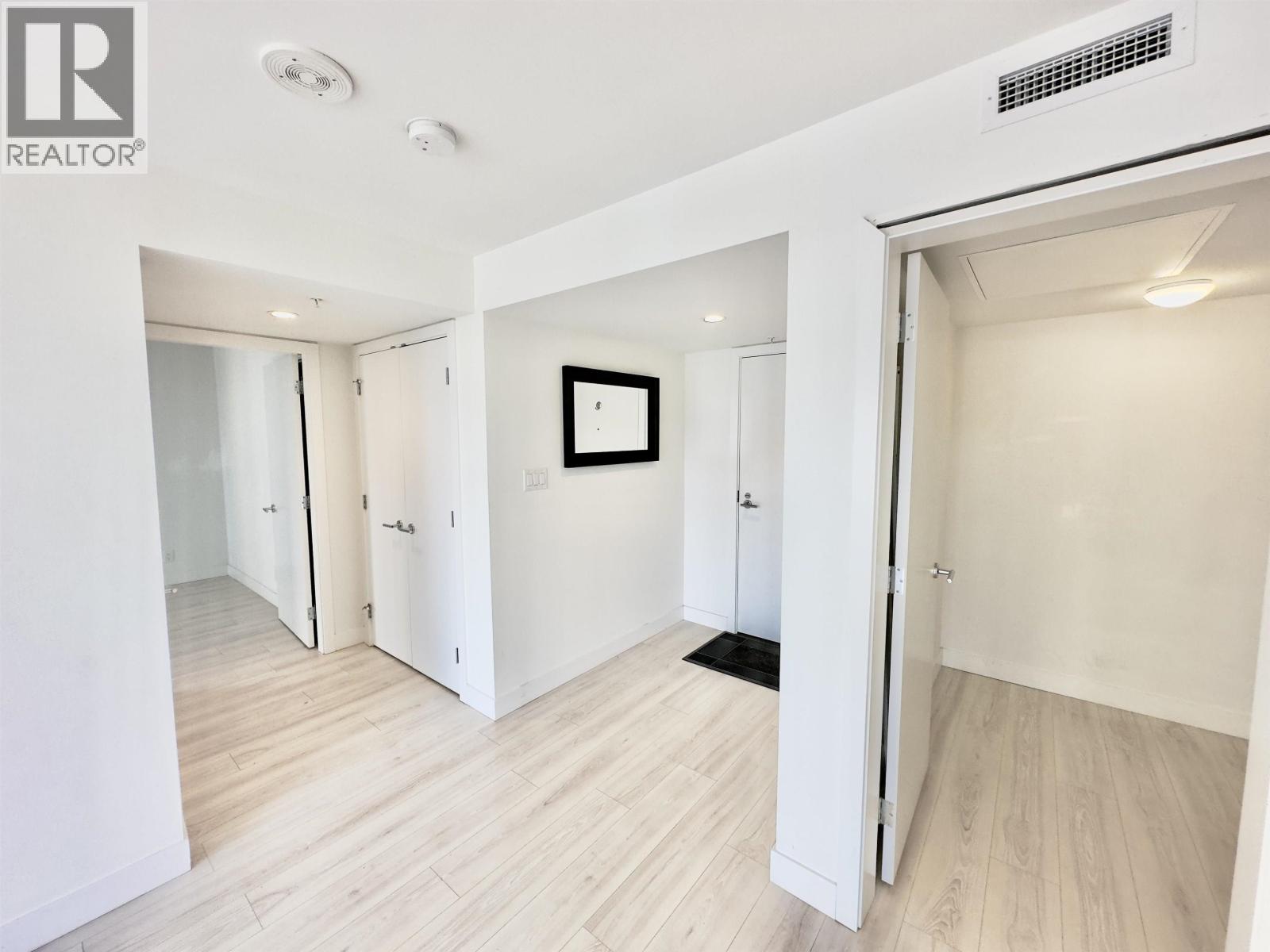 1608 1133 Hornby Street, Vancouver, British Columbia  V6Z 1W1 - Photo 2 - R3020234