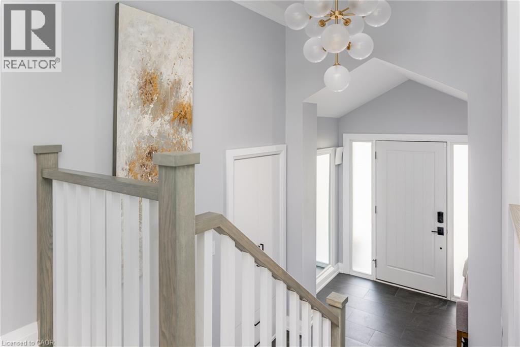 1220 Lambeth Road, Oakville, Ontario  L6H 2C8 - Photo 6 - 40781747