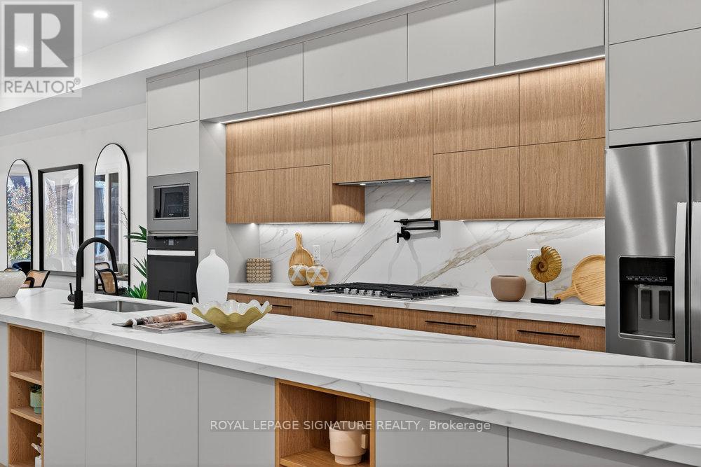 241 Cedarvale Avenue, Toronto, Ontario  M4C 4K3 - Photo 13 - E12565844