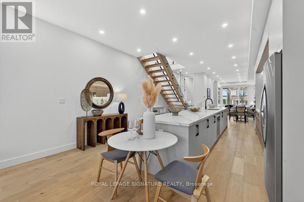 241 Cedarvale Avenue, Toronto, Ontario  M4C 4K3 - Photo 16 - E12565844