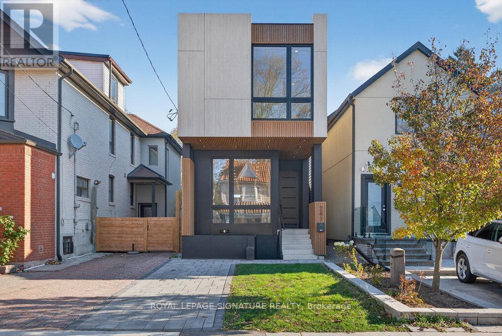 241 Cedarvale Avenue, Toronto, Ontario  M4C 4K3 - Photo 2 - E12565844