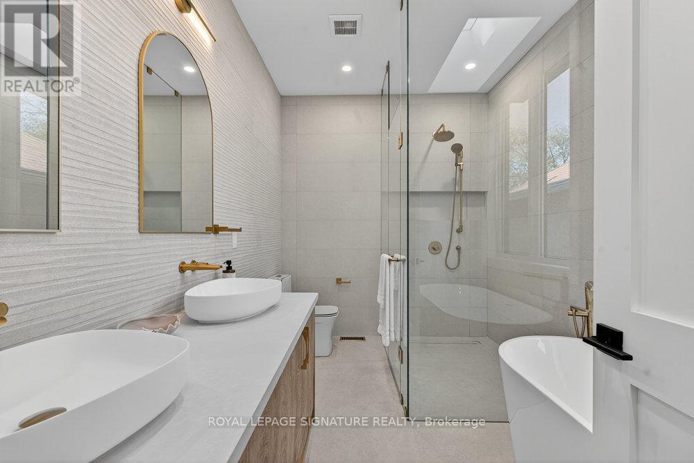 241 Cedarvale Avenue, Toronto, Ontario  M4C 4K3 - Photo 29 - E12565844