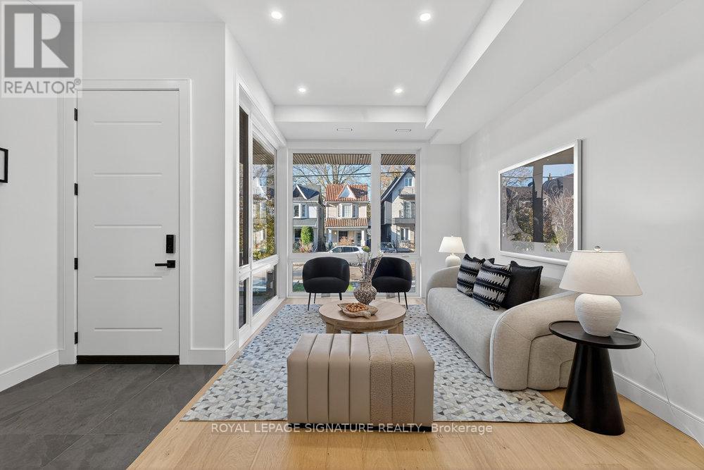241 Cedarvale Avenue, Toronto, Ontario  M4C 4K3 - Photo 4 - E12565844