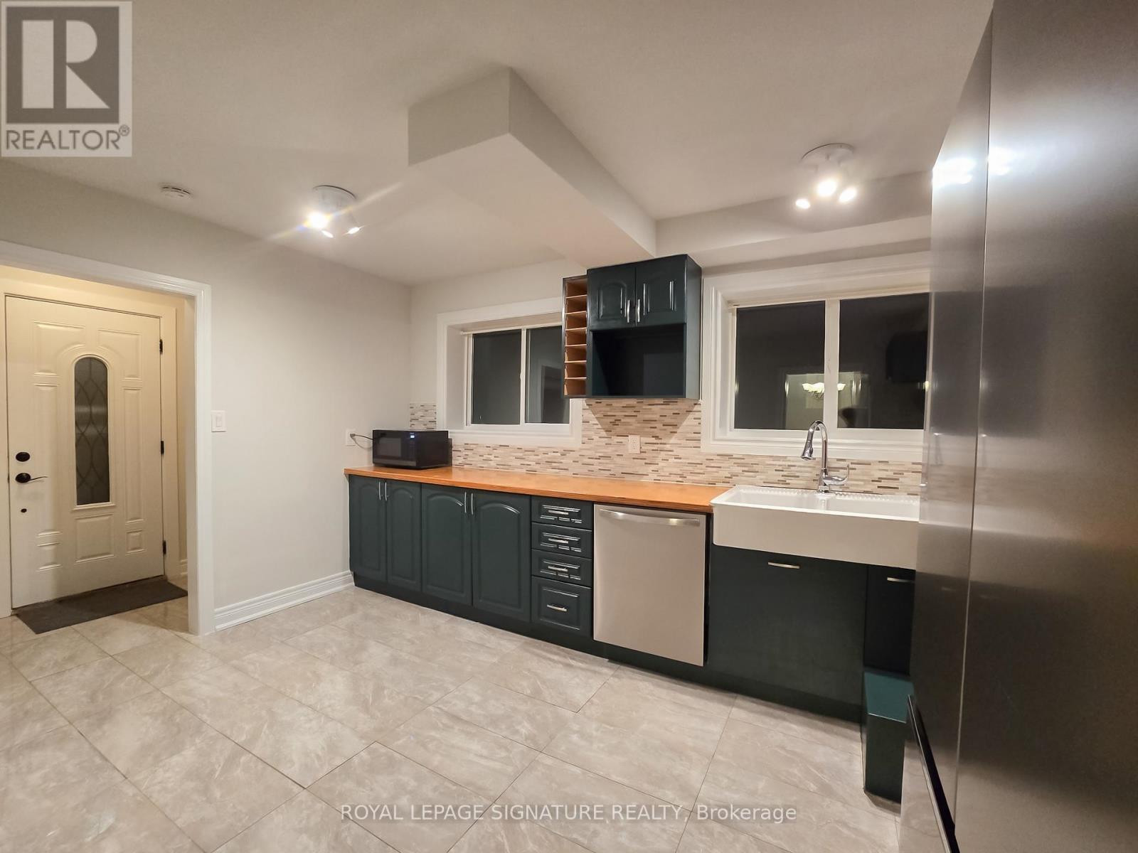 2 Windover Drive, Toronto, Ontario  M1G 1P2 - Photo 6 - E12565882