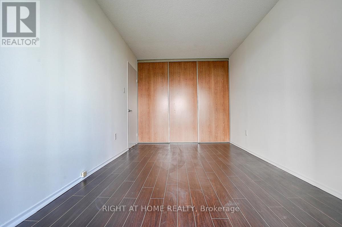 1807 - 300 Alton Towers Circle, Toronto, Ontario  M1V 4X9 - Photo 46 - E12565894