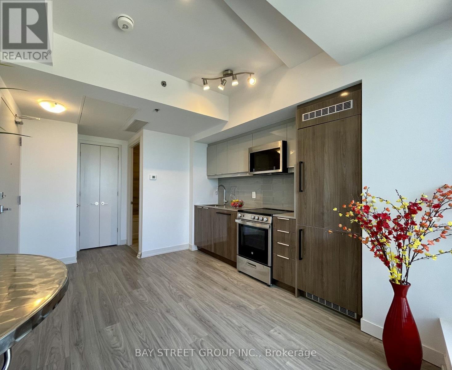 808 - 90 Glen Everest Road, Toronto, Ontario  M1N 0C3 - Photo 4 - E12565940