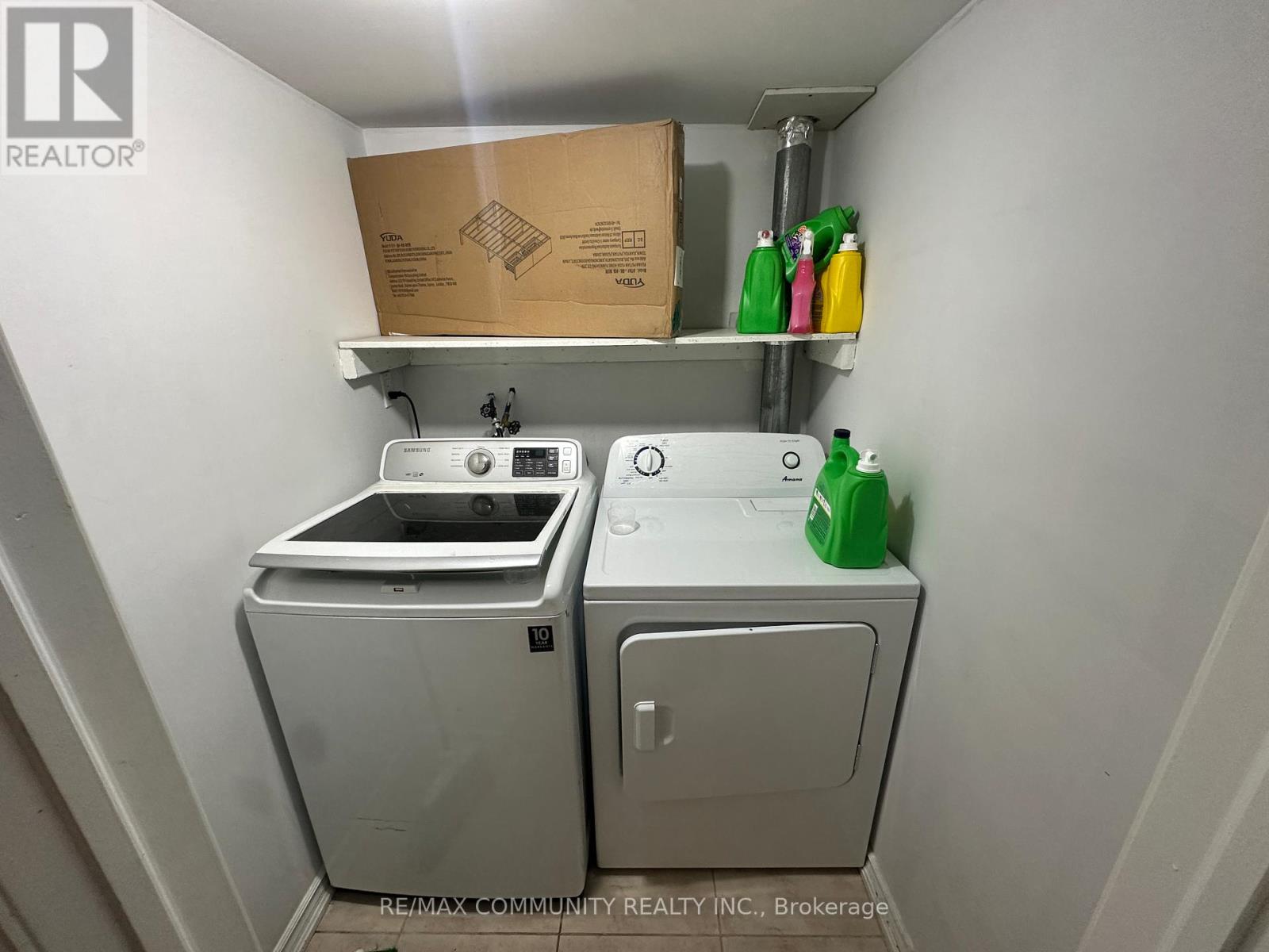 9 Valmount Avenue, Toronto, Ontario  M1C 1P3 - Photo 17 - E12554152