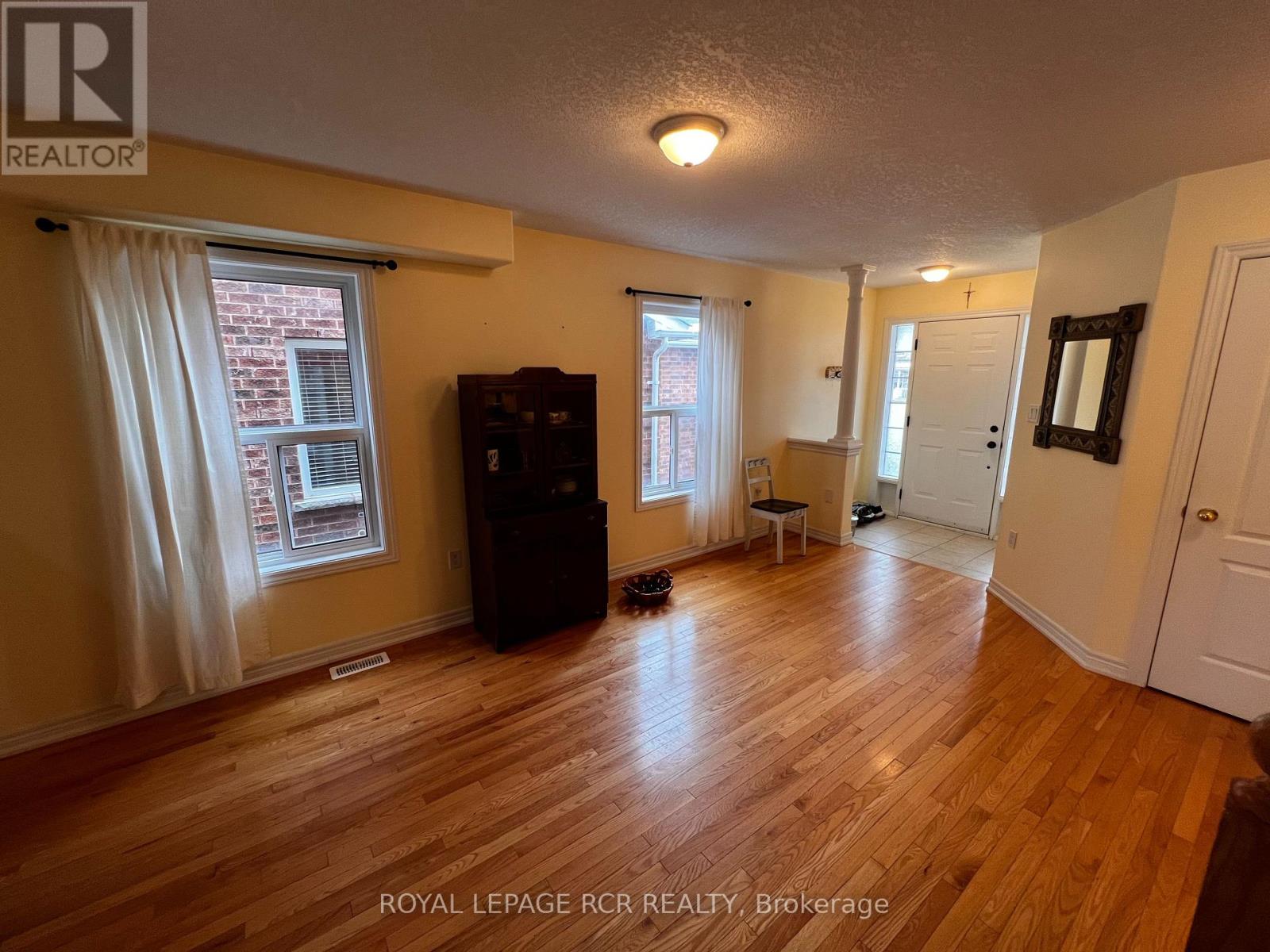 45 Buchanan Drive, New Tecumseth, Ontario  L9R 0A2 - Photo 6 - N12542724